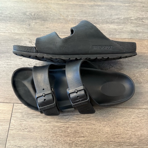 Birkenstock Black Double-Strap Sandals - Picture 3 of 6